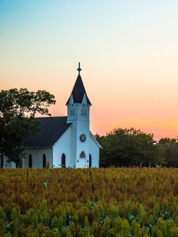 Sundale Community Church at sunset